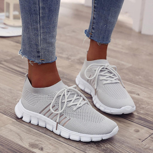 Żywe sneakersy z siateczki dla kobiet