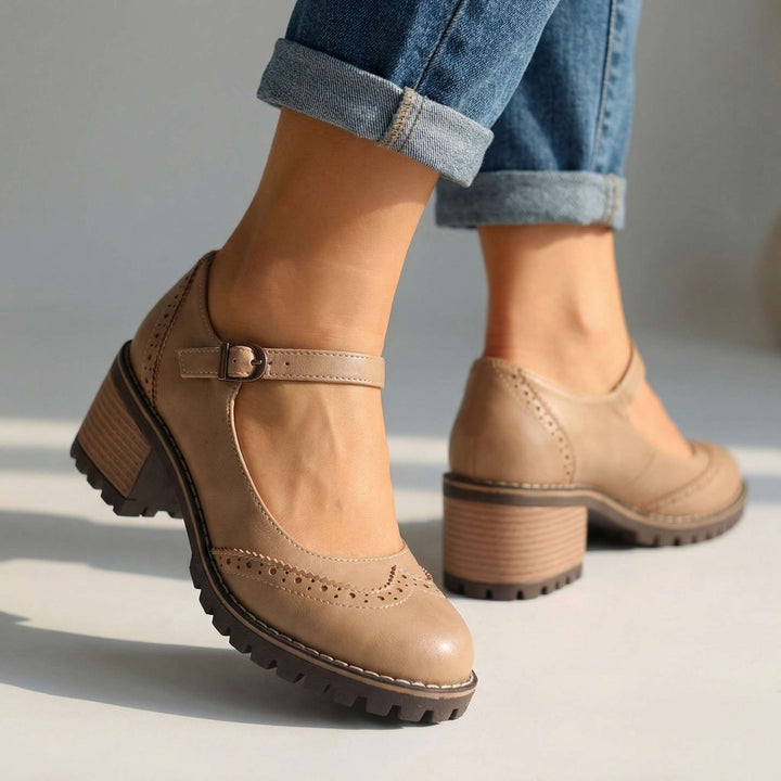 Vintage damskie buty Mary Jane z regulowanym paskiem