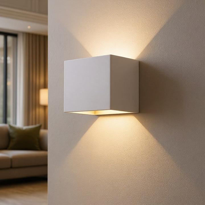 Bezprzewodowa lampa ścienna do wnętrz i na zewnątrz | Lampa LED z baterią i czujnikiem | GlowCube