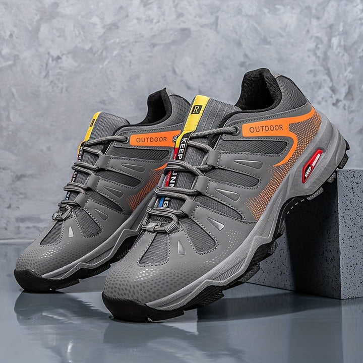 Modne buty trekkingowe dla mężczyzn - PeakPioneer