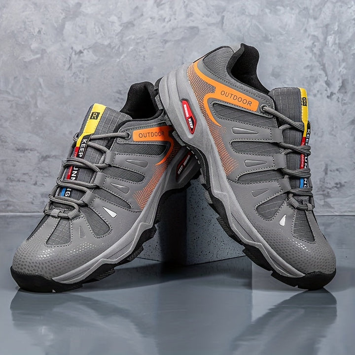 Modne buty trekkingowe dla mężczyzn - PeakPioneer