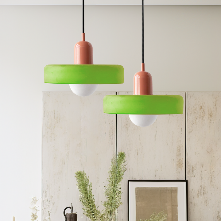 Kolorowa lampa wisząca w stylu Bauhaus - StiloGlas