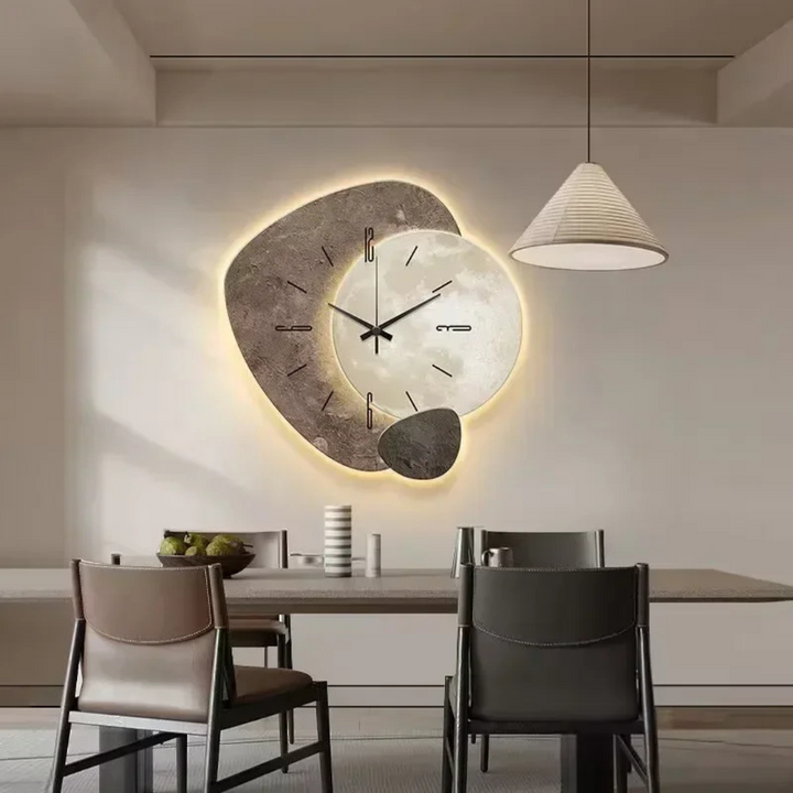 Drewniany zegar ścienny z lampką LED | Elegancki i praktyczny design