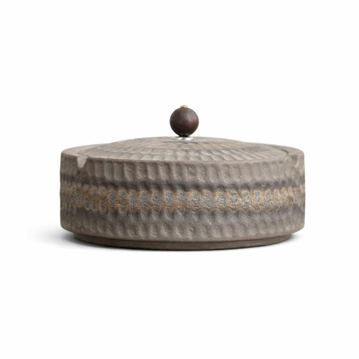 Ręcznie robiona ceramiczna popielniczka z drewnianą pokrywką, 12,5 cm