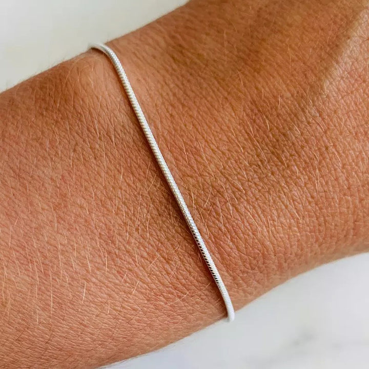 Bransoletka | Minimalistyczna bransoletka z zapięciem wężowym