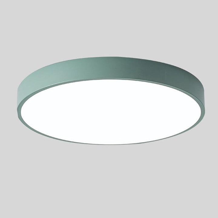 Skandynawska lampa sufitowa LED w kształcie makaronika z drewnianym akcentem do salonu lub sypialni