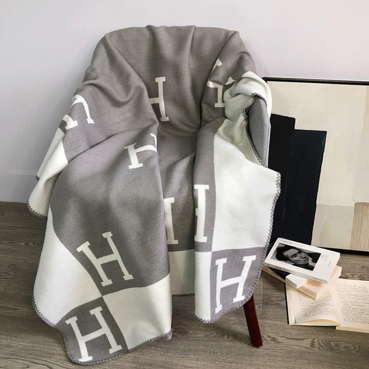 Luksusowy pled z wełny i kaszmiru – LuxBlanket