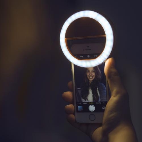Przenośna lampa pierścieniowa do selfie - GlowSnap