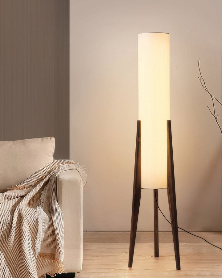 Lampa podłogowa z drewna orzechowego - świetlna sztuka do każdego wnętrza